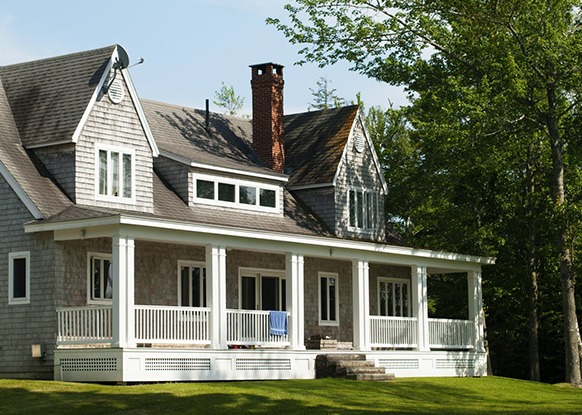painting-exterior-services-london-ontario Professional interior and exterior painting in London, Ontario, Canada.